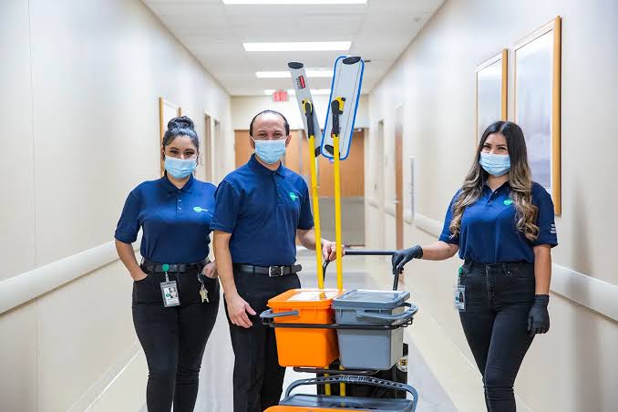 Hotel and restaurant cleaning
